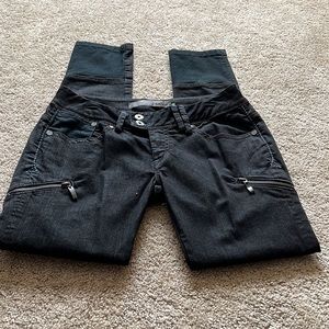 Union Black Wash Women’s Zipper Jeans size 26